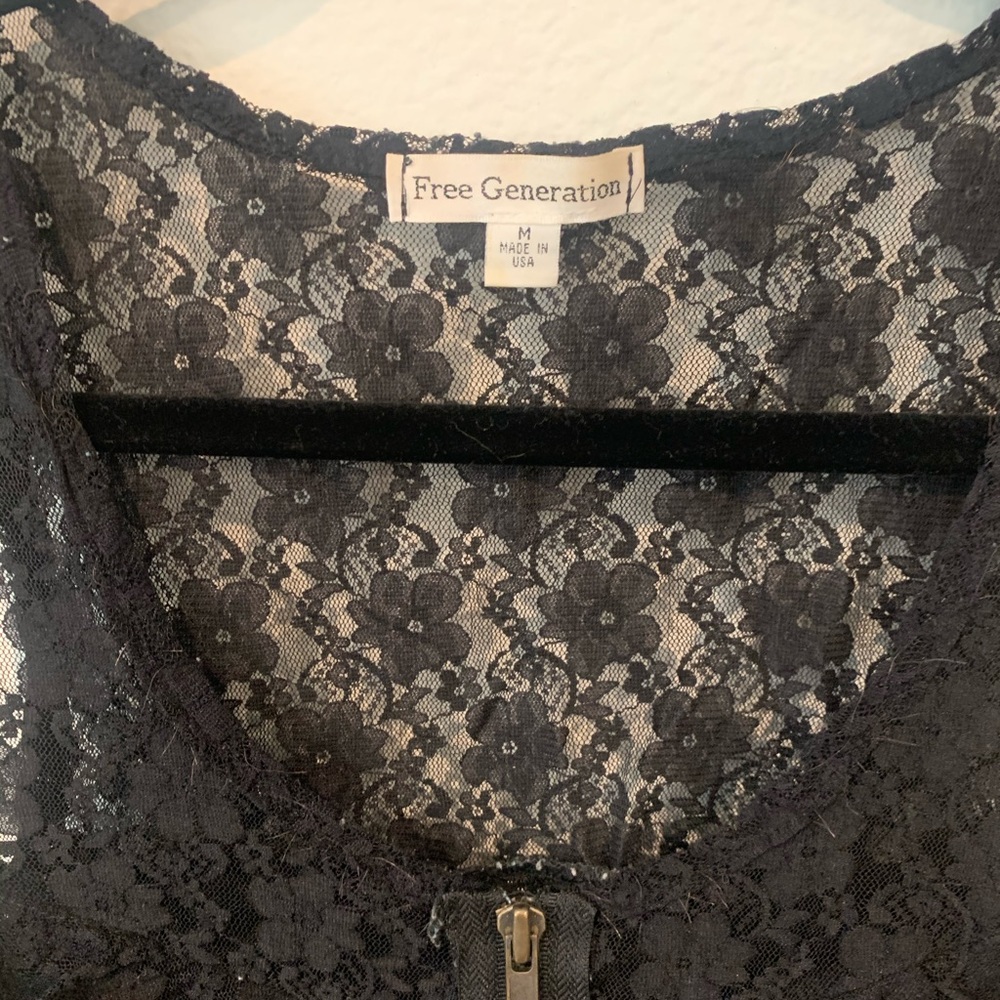 Free Generation Lace Tank - Picture 2 of 3